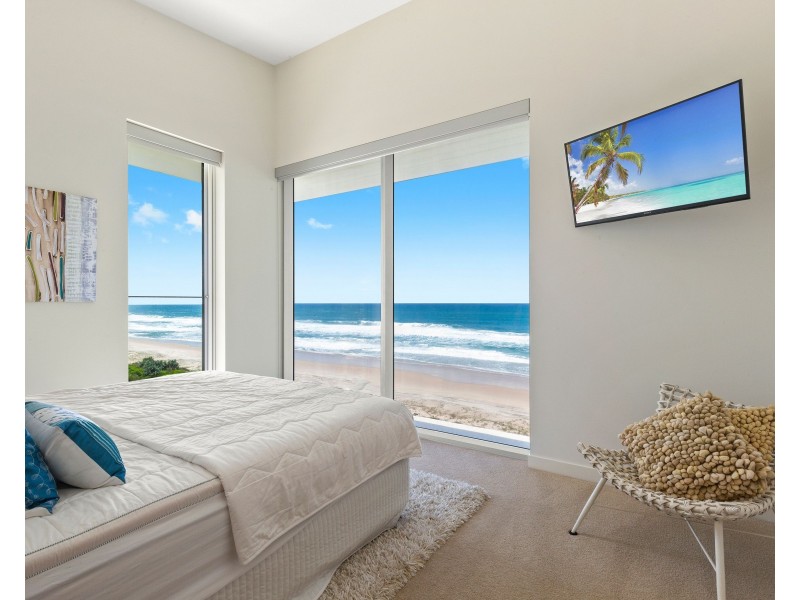 6/1 Twenty Seventh Avenue, Palm Beach QLD 4221