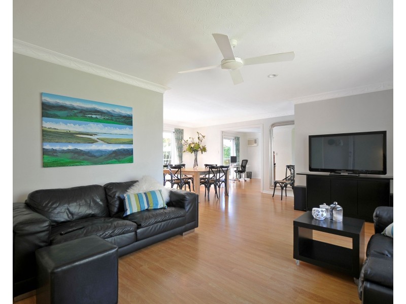 18 Newport Drive, Robina QLD 4226