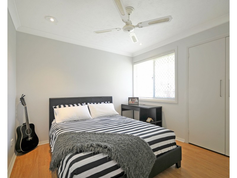 18 Newport Drive, Robina QLD 4226