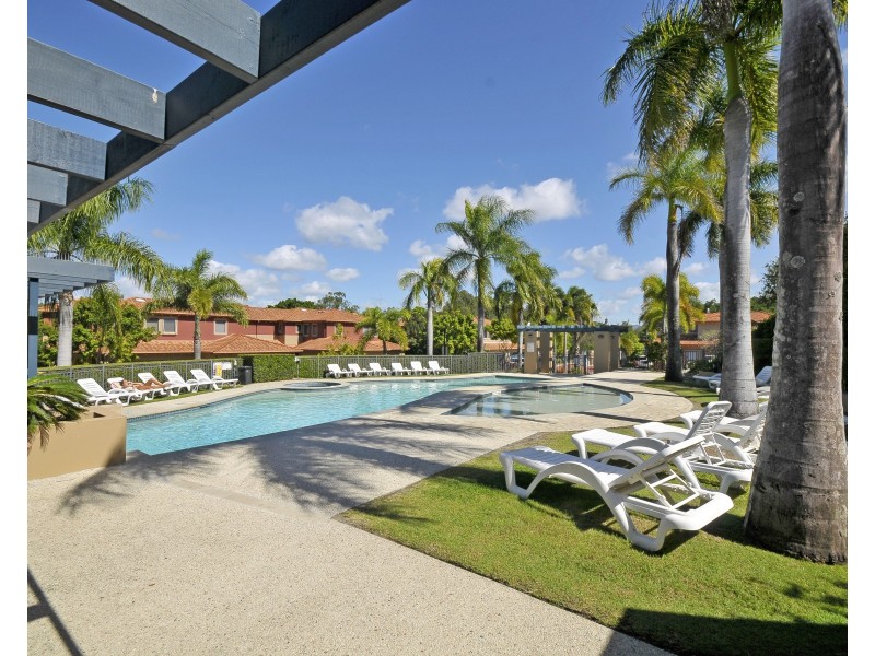 119/4 University Drive, Robina QLD 4226