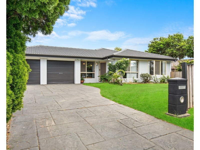 1 Stillwater Crescent, Robina QLD 4226
