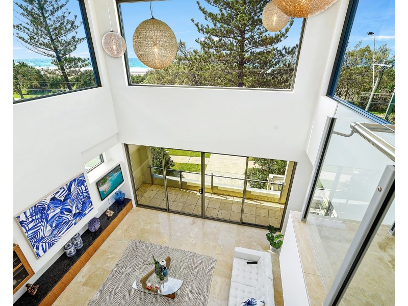 194 Pacific Parade, Bilinga QLD 4225