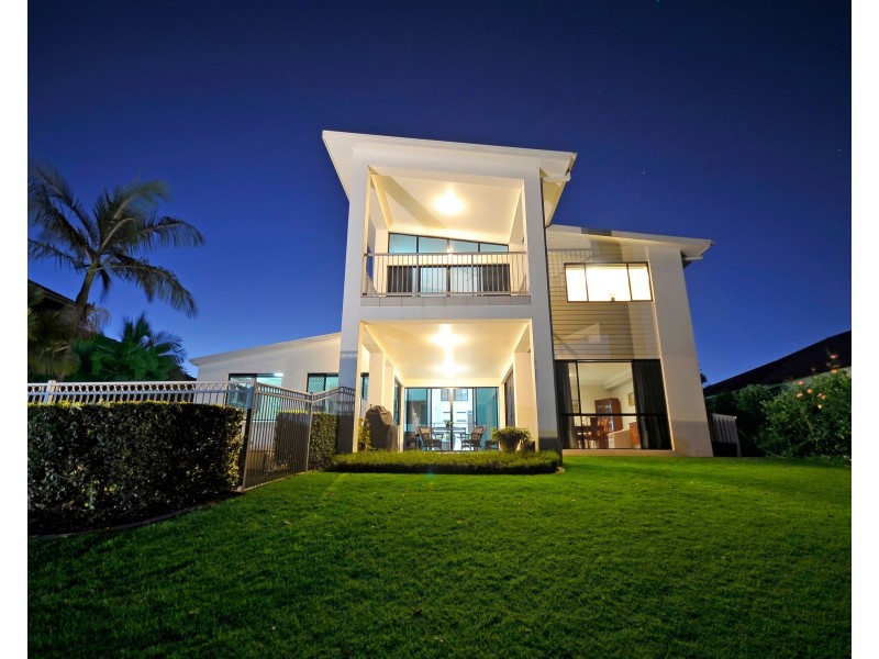 15 Lacerta Avenue, Robina QLD 4226