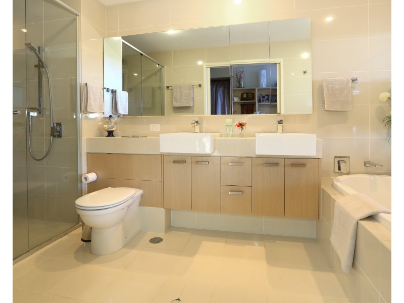 185/135 Lakelands Drive, Merrimac QLD 4226