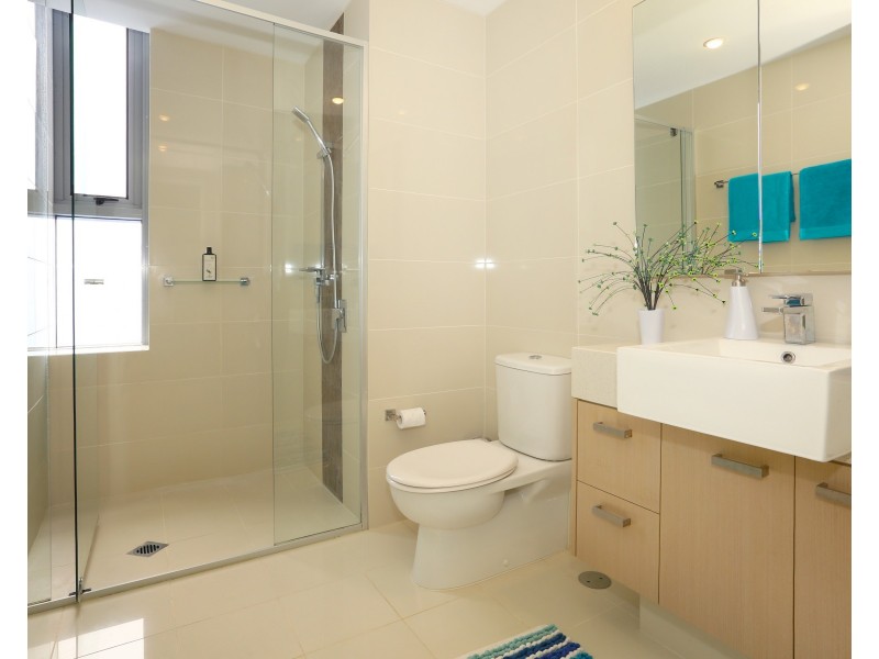 185/135 Lakelands Drive, Merrimac QLD 4226