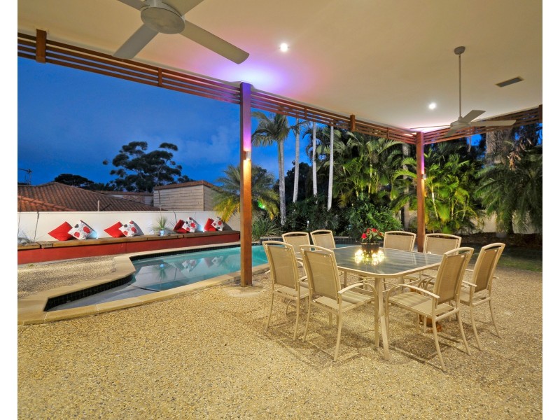 11 Tennyson Place, Robina QLD 4226