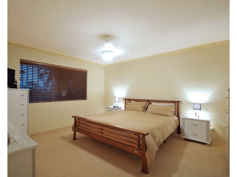 11 Tennyson Place, Robina QLD 4226