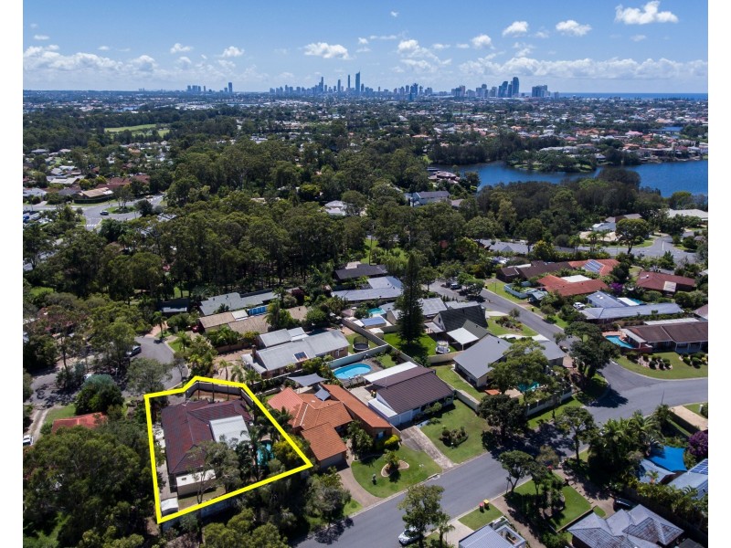 11 Tennyson Place, Robina QLD 4226