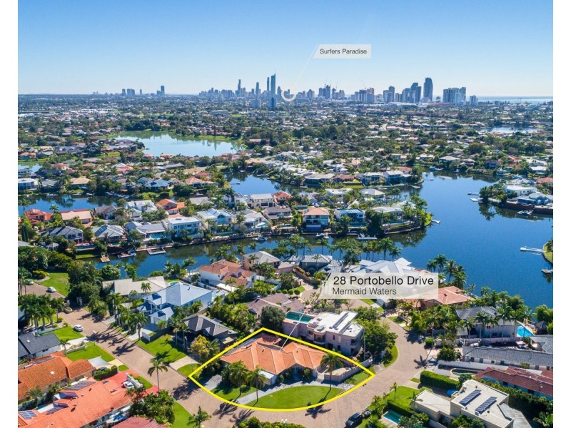 28 Portobello Drive, Mermaid Waters QLD 4218