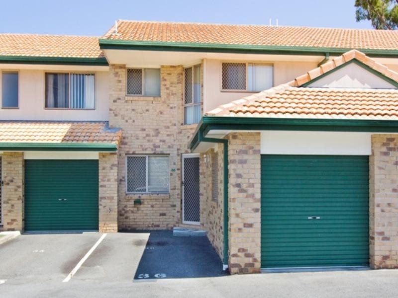 36/220 Christine Avenue, Burleigh Waters QLD 4220