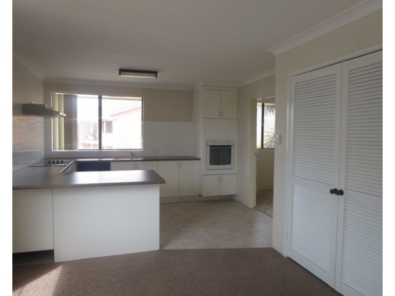 5/17 Duet Drive, Mermaid Waters QLD 4218