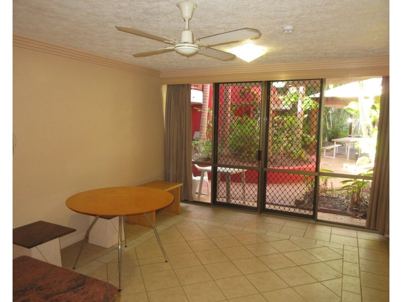 22/38 Enderley Avenue, Surfers Paradise QLD 4217