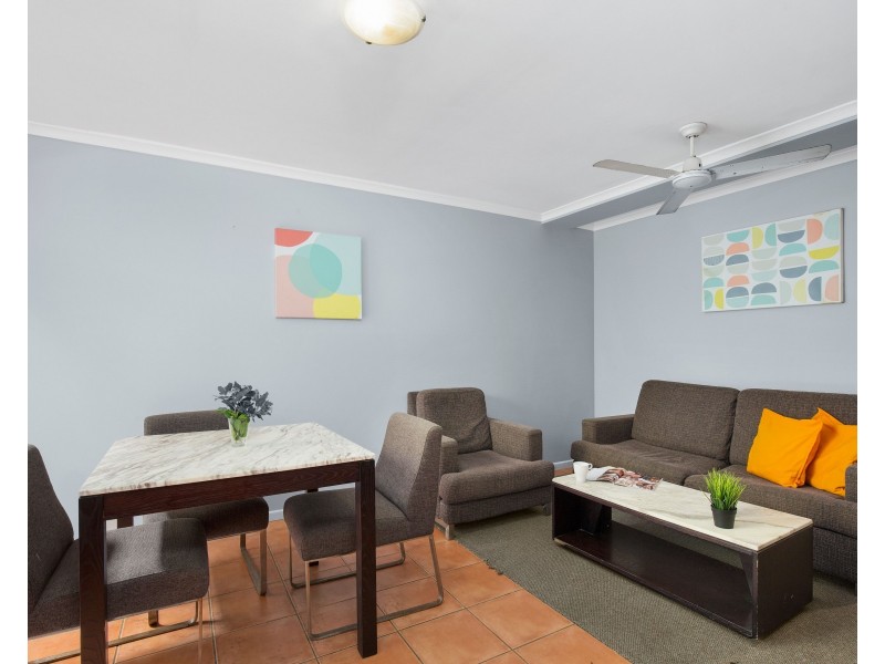 1/22 Peninsular Drive, Surfers Paradise QLD 4217