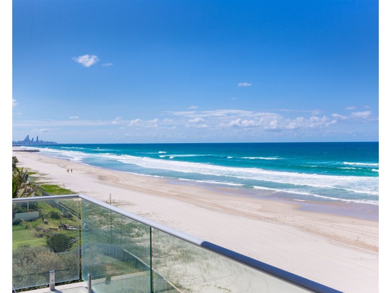 225 Jefferson Lane, Palm Beach QLD 4221