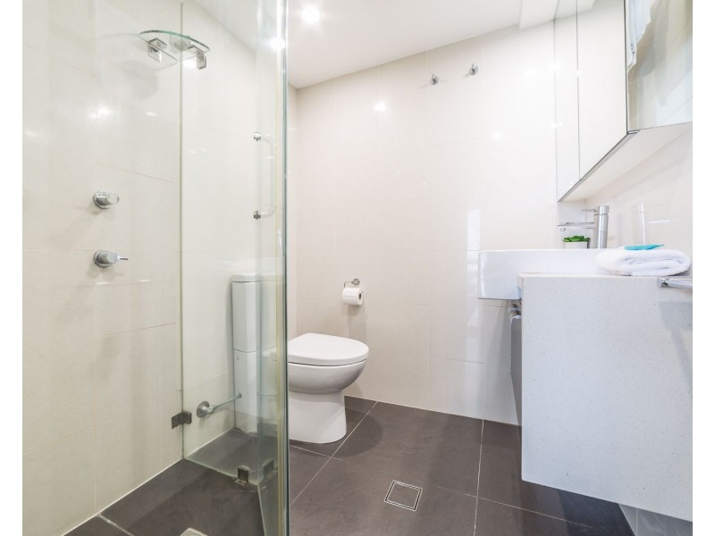 5F/3448 Main Beach Parade “Seacrest”, Surfers Paradise QLD 4217