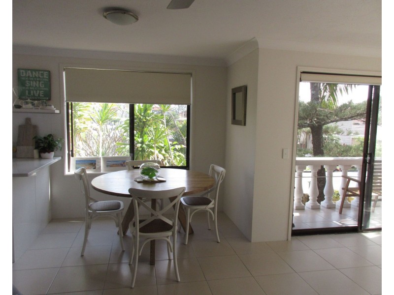 4/28 Dudley Street, Mermaid Beach QLD 4218