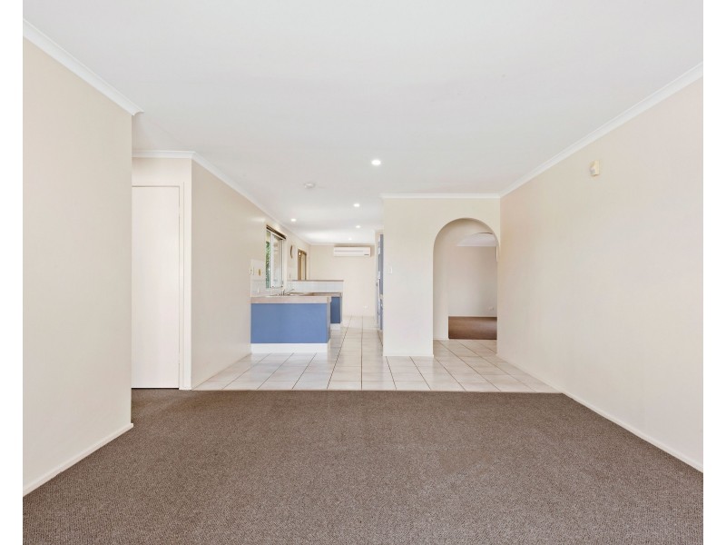 20 Volante Crescent, Mermaid Waters QLD 4218