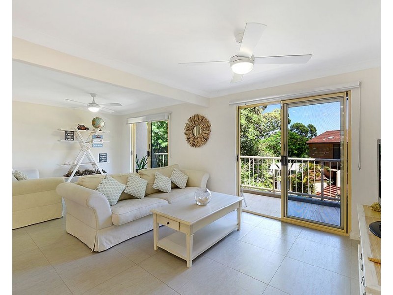 2/14 Dandaloo Drive, Currumbin QLD 4223