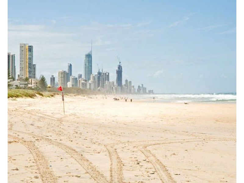 2/25 Hilda Street, Mermaid Beach QLD 4218