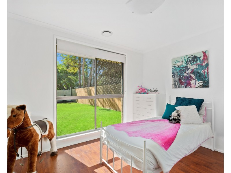 37 Pacific Avenue, Miami QLD 4220