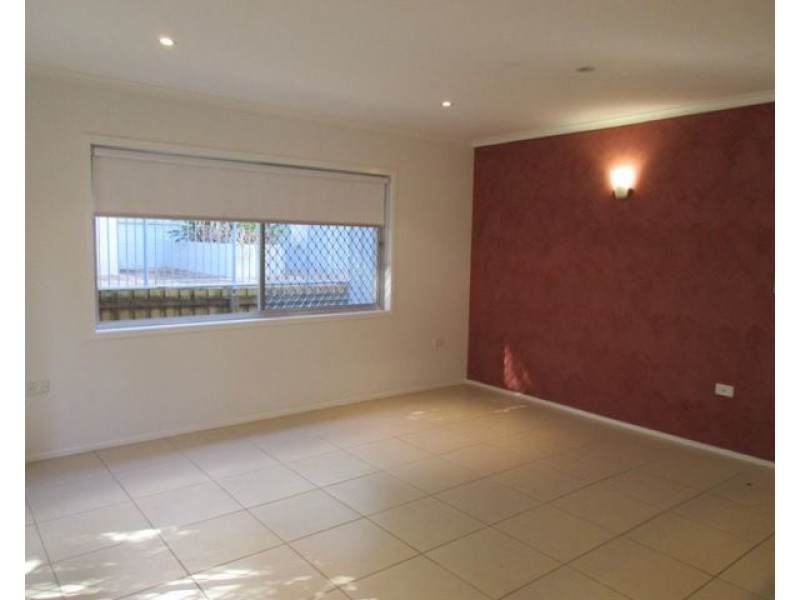 1/23 Monaco Street, Surfers Paradise QLD 4217