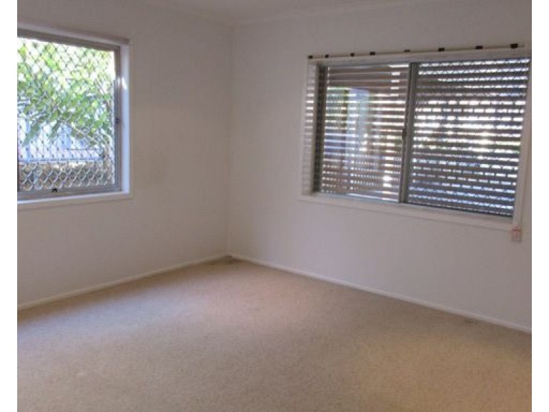 1/23 Monaco Street, Surfers Paradise QLD 4217