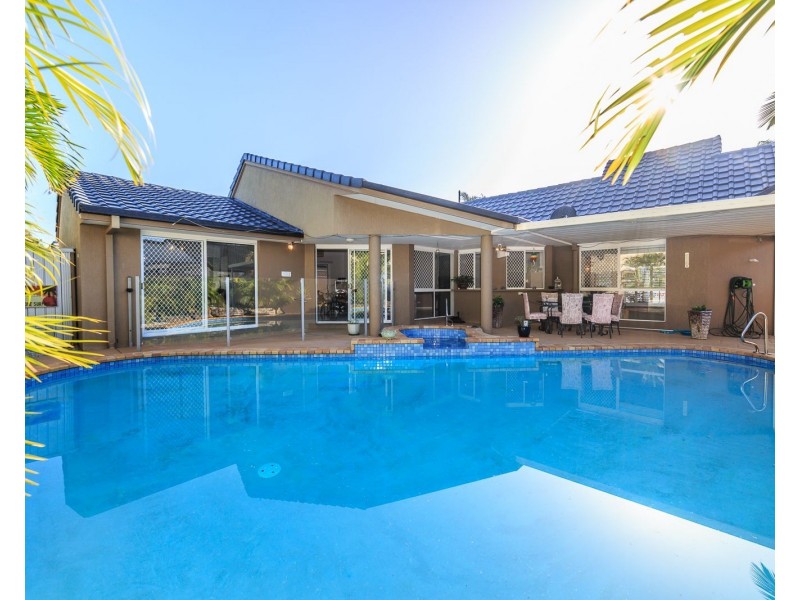 23 Portobello Drive, Mermaid Waters QLD 4218