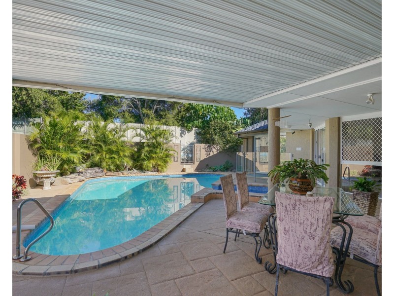 23 Portobello Drive, Mermaid Waters QLD 4218