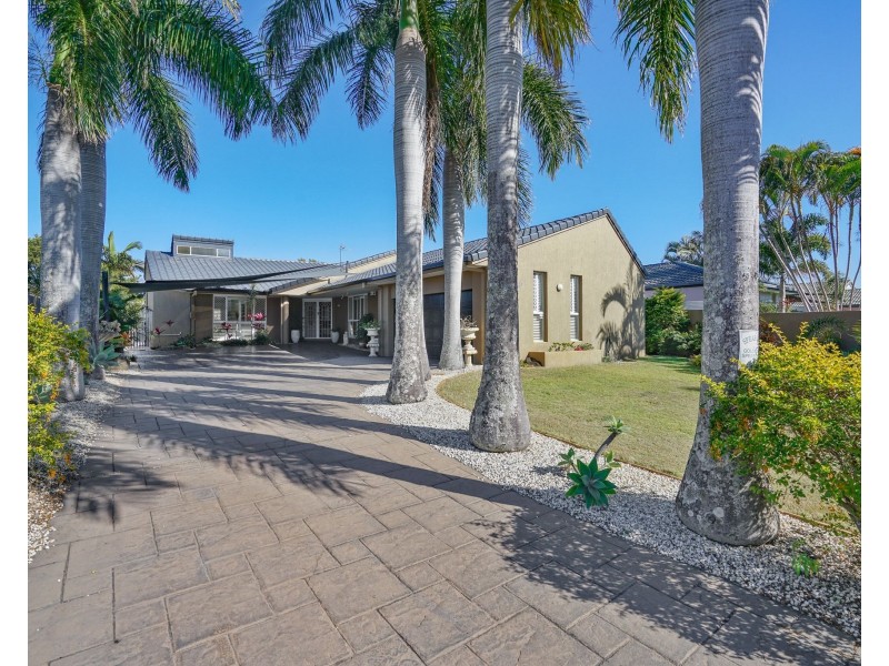 23 Portobello Drive, Mermaid Waters QLD 4218