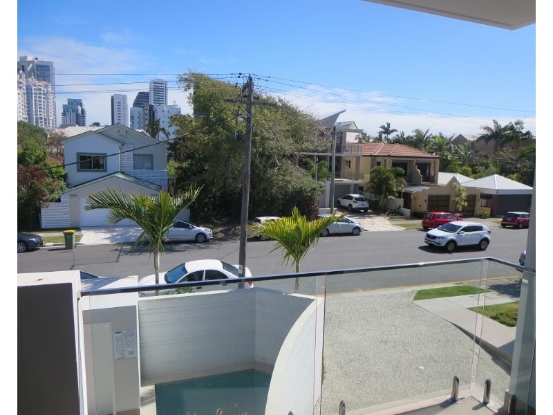 202/46-48 Peerless Avenue, Mermaid Beach QLD 4218