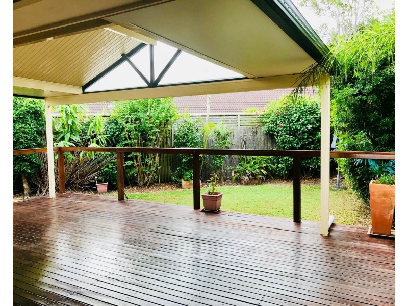10/3 Duet Drive, Mermaid Waters QLD 4218