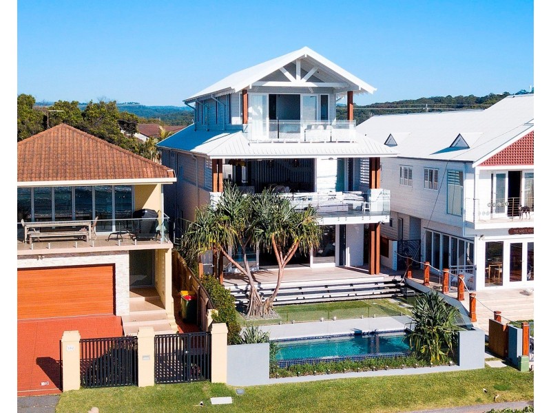 504 The Esplanade, Palm Beach QLD 4221