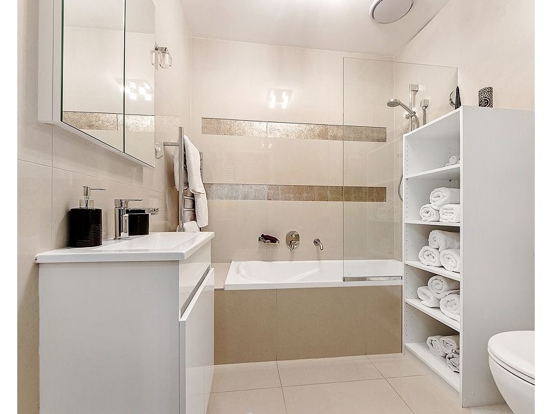 46 Sunbrite Avenue, Mermaid Beach QLD 4218