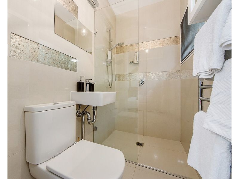 46 Sunbrite Avenue, Mermaid Beach QLD 4218