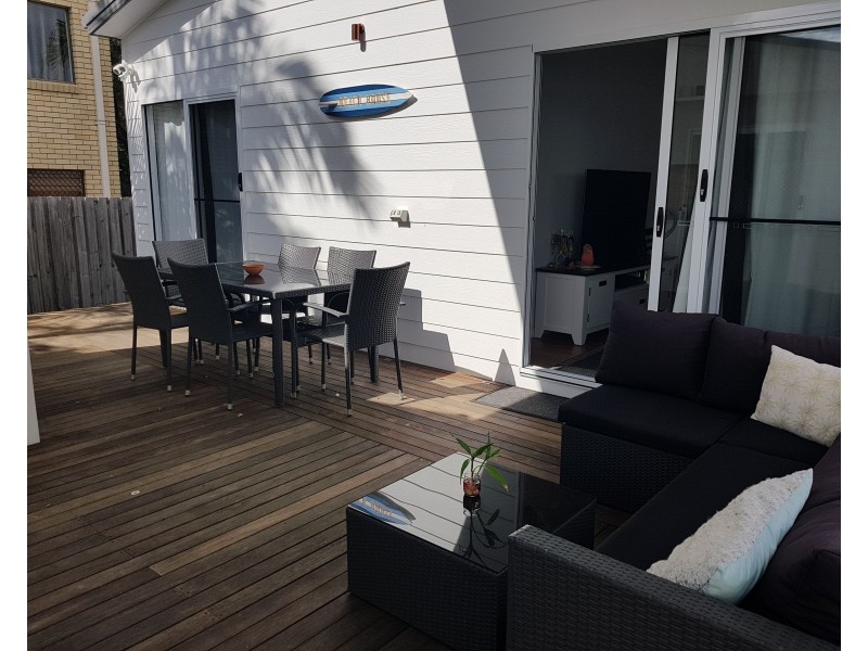 46 Sunbrite Avenue, Mermaid Beach QLD 4218