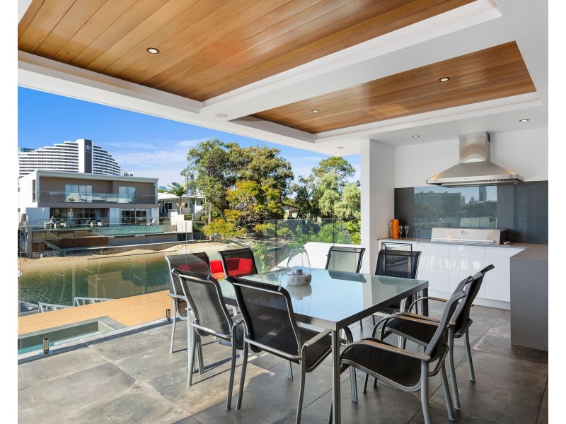 26 Sunshine Boulevard, Broadbeach Waters QLD 4218