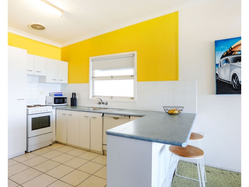 193 Jefferson Lane, Palm Beach QLD 4221