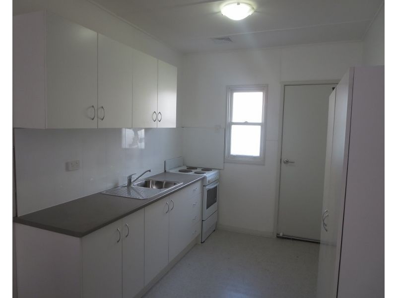 6/4 Haig Street, Kirra QLD 4225