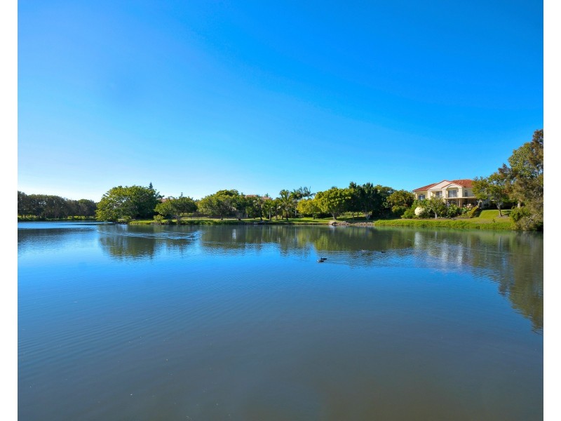 28 Greenwich Court, Robina QLD 4226