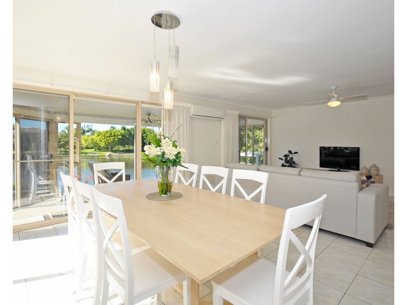 28 Greenwich Court, Robina QLD 4226