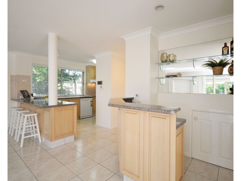 28 Greenwich Court, Robina QLD 4226