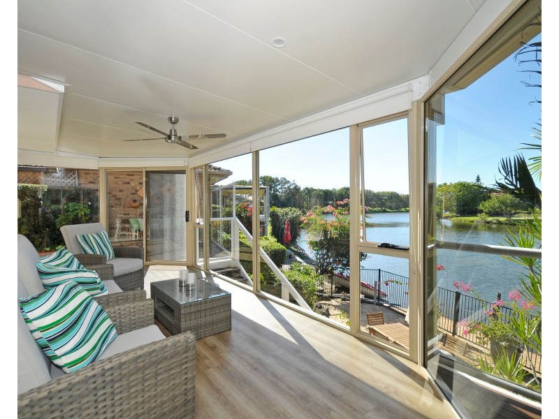 28 Greenwich Court, Robina QLD 4226