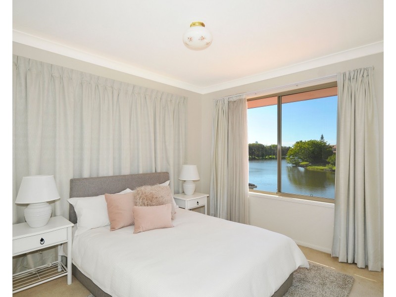 28 Greenwich Court, Robina QLD 4226