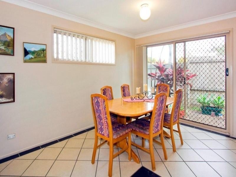 Varsity Lakes QLD 4227