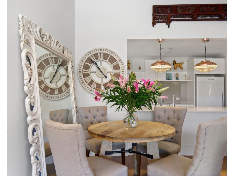 13/99 Sunshine Boulevard, Mermaid Waters QLD 4218