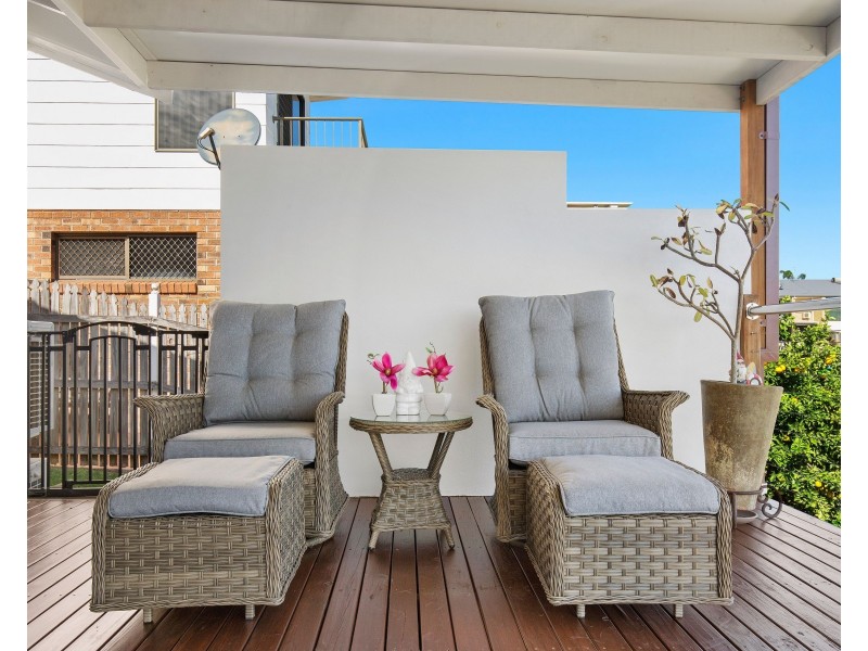 13/99 Sunshine Boulevard, Mermaid Waters QLD 4218