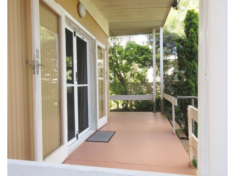 1/44 Messines Crescent, Miami QLD 4220