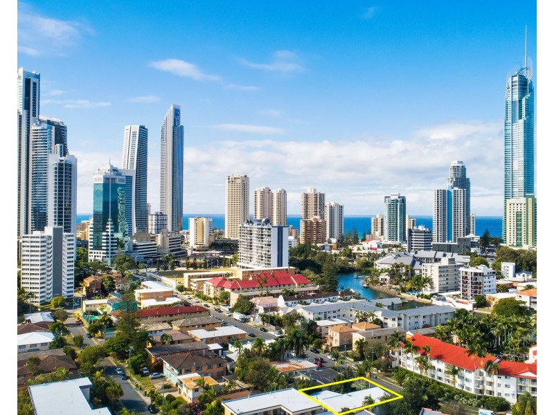3/24 Peninsular Drive, Surfers Paradise QLD 4217