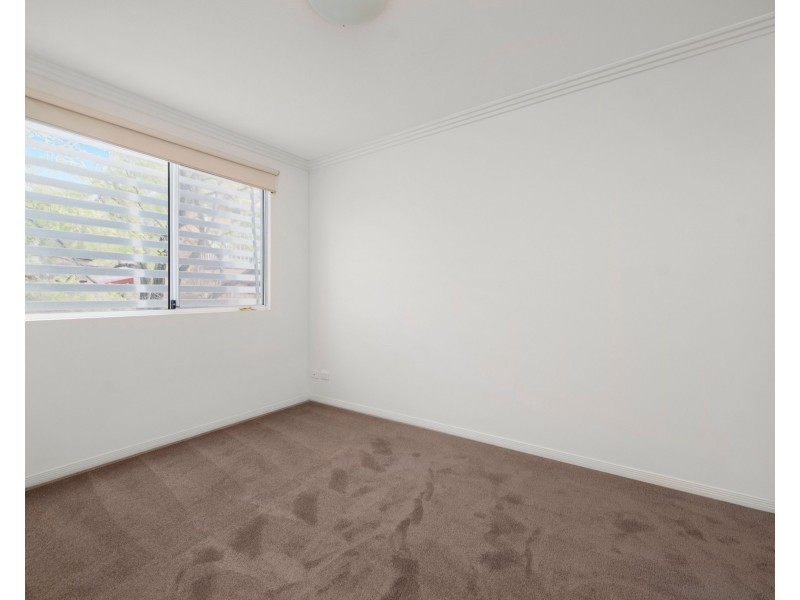 11/6-10 Rose Street, Southport QLD 4215