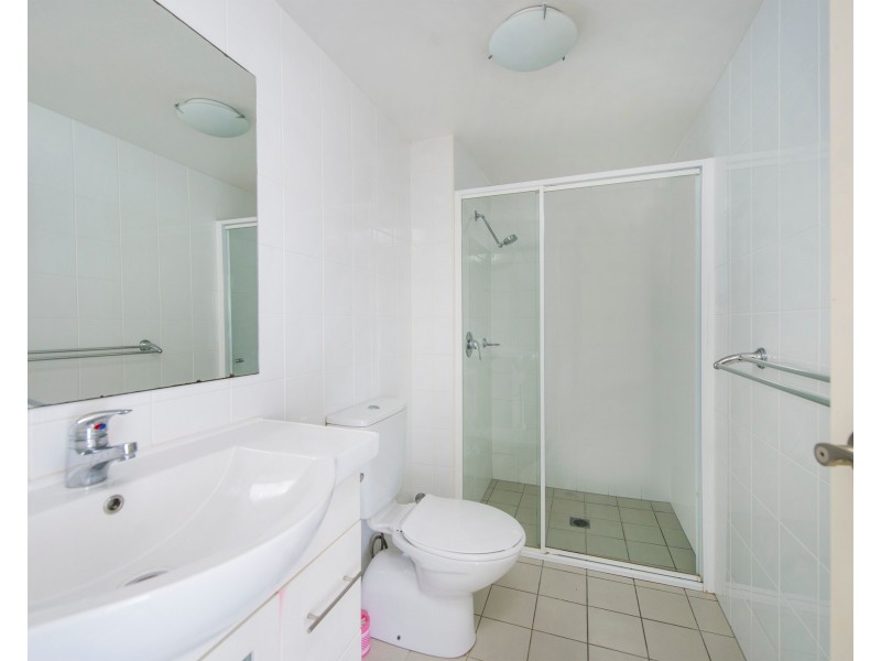 11/6-10 Rose Street, Southport QLD 4215